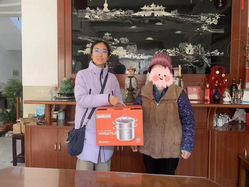 艺术学院寒假开展经济困难学生“...